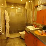 Zin D Cekmekoey Istanbul