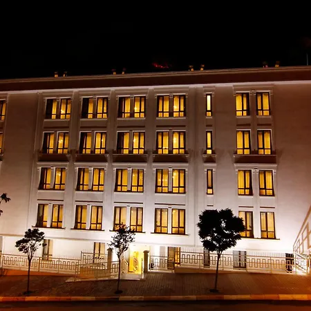 Zin D Cekmekoey 公寓式酒店 3*